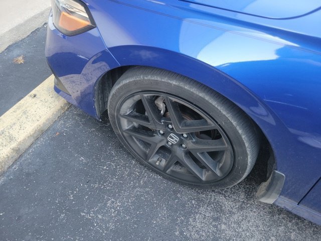 Used 2024 Honda Civic Sport image 6