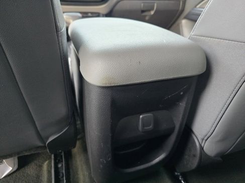 Used 2015 Chevrolet Colorado W/T image 27