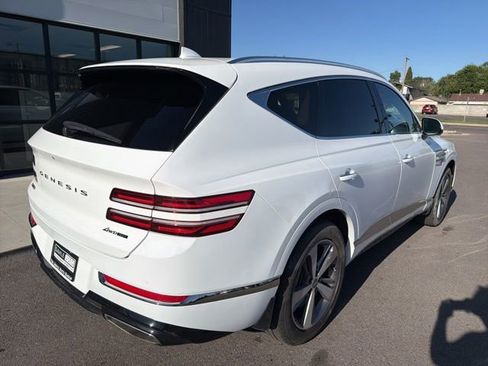 Used 2023 Genesis GV80 3.5T AWD/4WD image 9