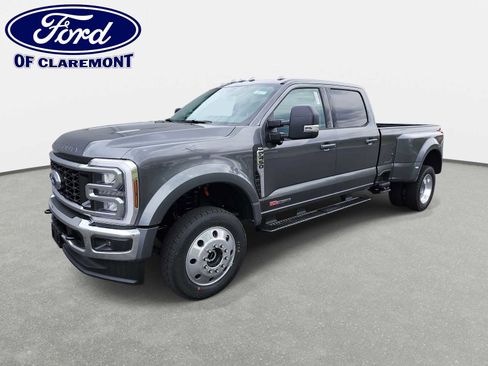 New 2026 Ford F450 XLT w/ XLT Premium Package AWD/4WD image 1