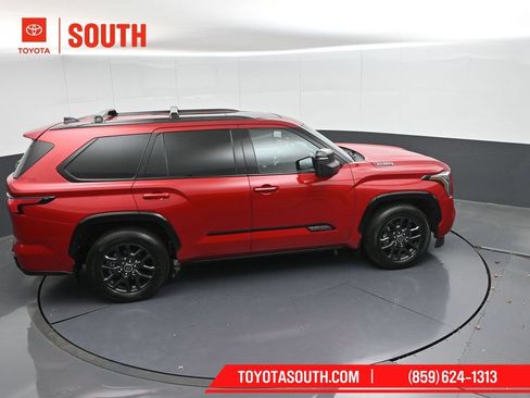 Used 2023 Toyota Sequoia Platinum AWD/4WD image 43