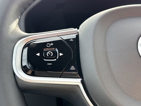 New 2026 Volvo XC60 B5 Plus w/ Protection Package Premier image 23