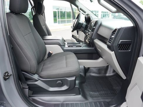 Used 2018 Ford F150 XL w/ Equipment Group 101A Mid AWD/4WD image 10