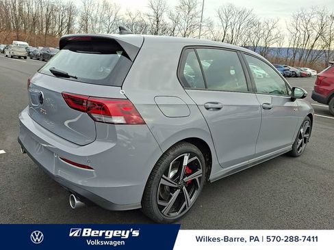 New 2026 Volkswagen GTI SE FWD image 3