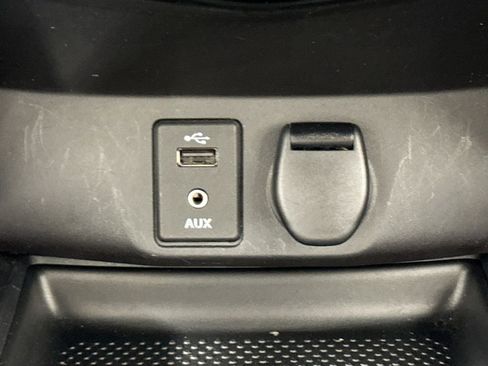 Used 2016 Nissan Rogue S w/ S Family Package AWD/4WD image 17