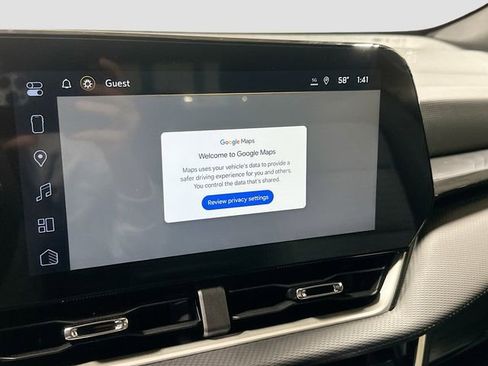 New 2026 Chevrolet Equinox LT w/ Safety and Technology Package FWD image 16