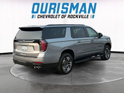 Used 2026 Chevrolet Suburban Z71 w/ Sun And Tow Package AWD/4WD image 6