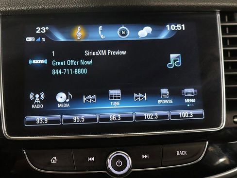 Used 2021 Buick Encore Preferred image 37