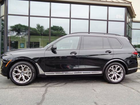 Used 2024 BMW X7 xDrive40i AWD/4WD image 8