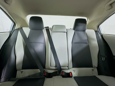 Used 2024 Toyota Corolla LE image 29