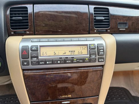 Used 2008 Lexus SC 430 Convertible RWD image 44