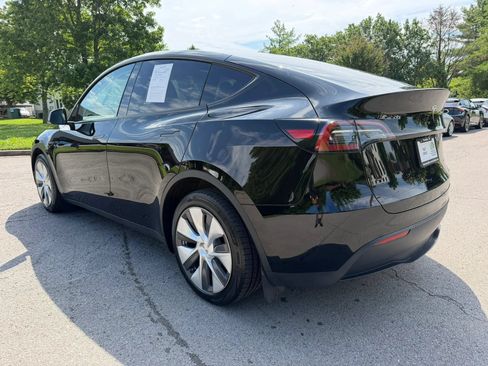 Used 2023 Tesla Model Y Long Range AWD/4WD image 7