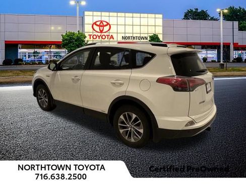 Used 2016 Toyota RAV4 XLE w/ Convenience Package image 21