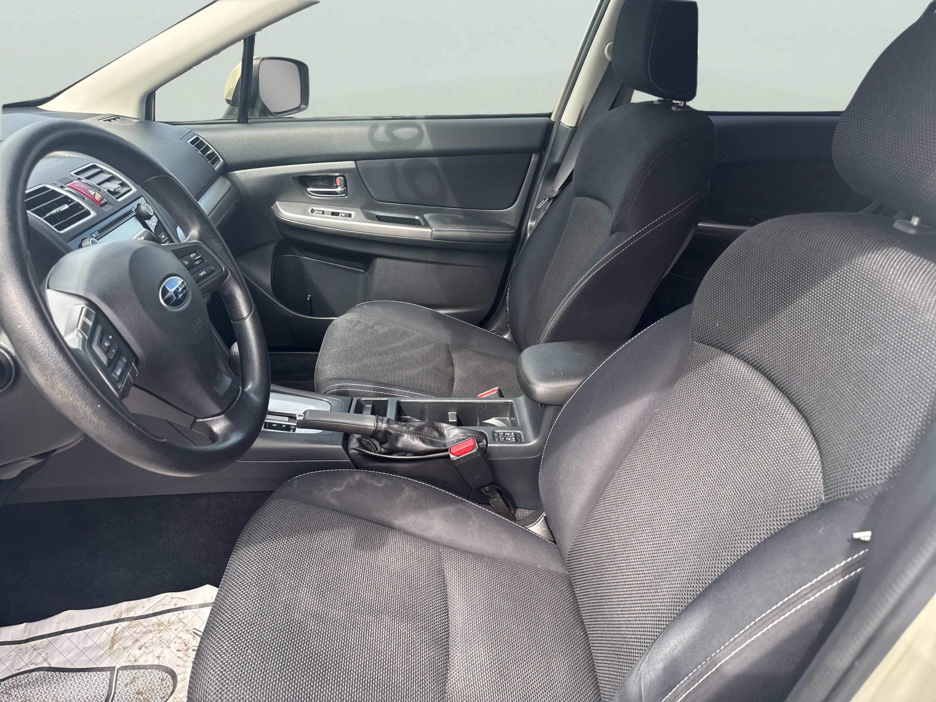 Used 2015 Subaru Crosstrek 2.0i Premium AWD/4WD image 11