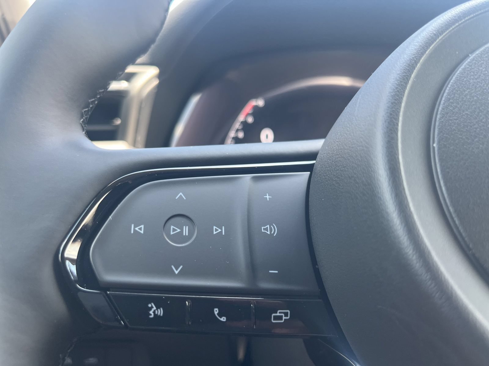 New 2026 MAZDA CX-5 Preferred AWD/4WD image 8