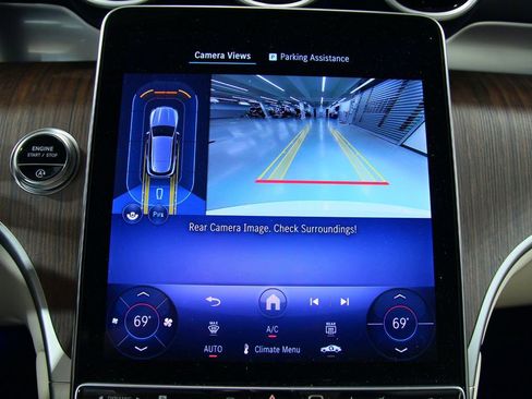 Certified 2026 Mercedes-Benz GLC 300 4MATIC image 13