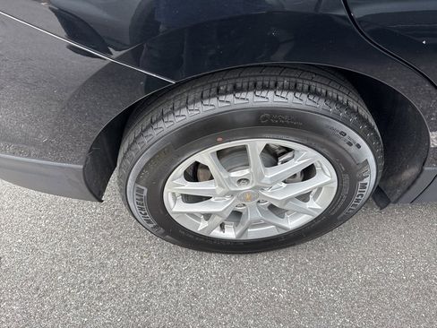 Used 2024 Chevrolet Equinox LT image 11