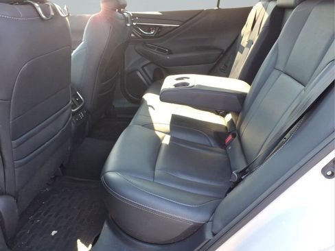 Used 2023 Subaru Outback Limited image 21