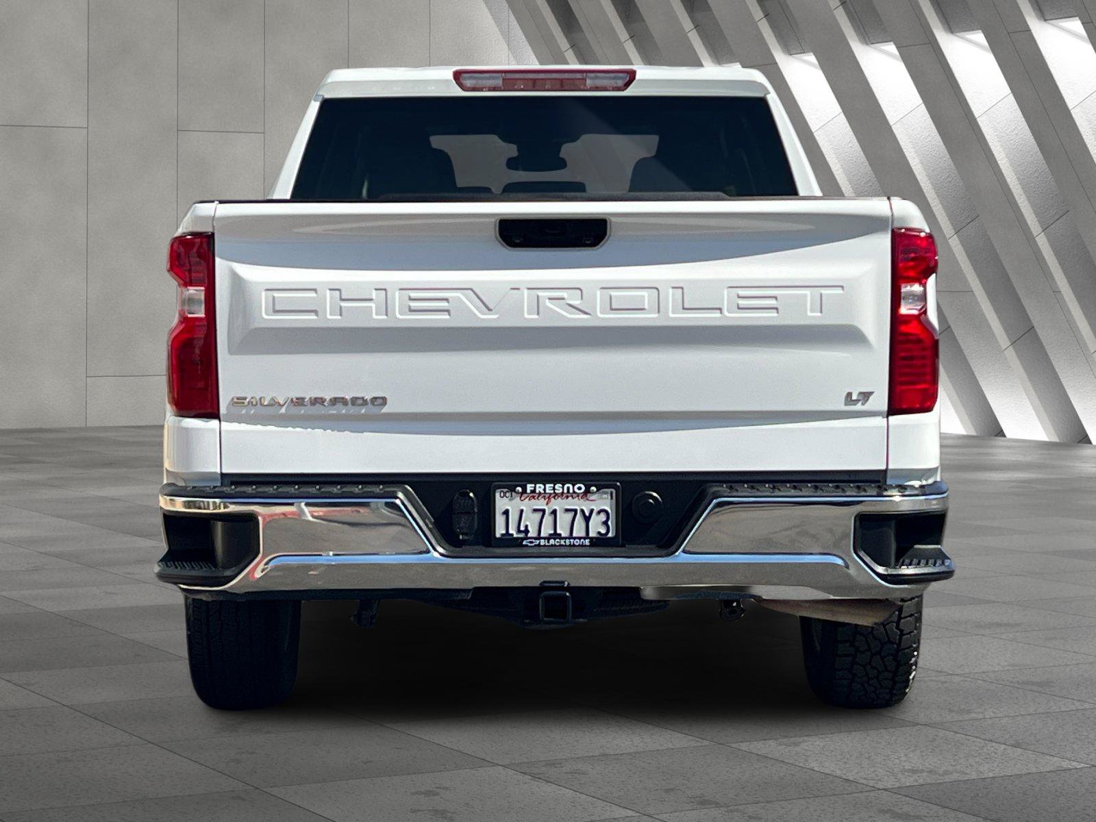 Used 2025 Chevrolet Silverado 1500 LT AWD/4WD image 5