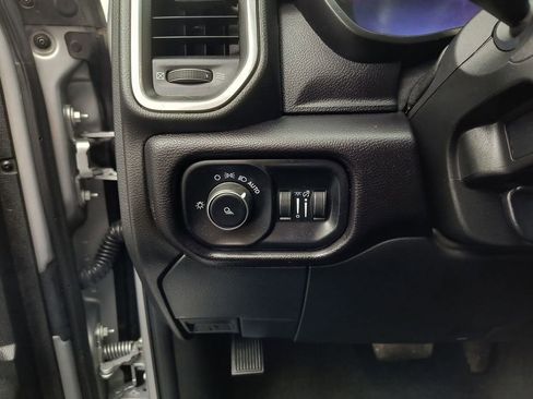 Used 2023 RAM 3500 Laramie AWD/4WD image 25