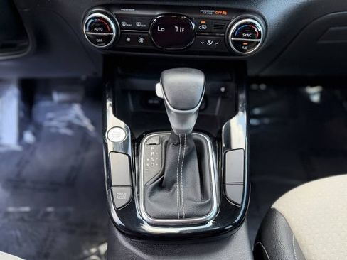 Certified 2024 Kia Soul GT-Line FWD image 20