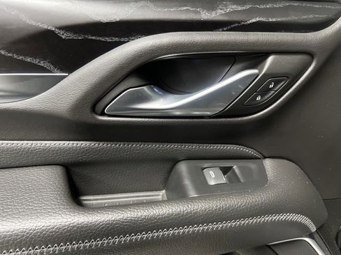 Used 2022 GMC Yukon XL Denali image 46