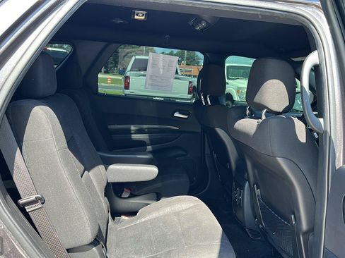 Used 2021 Dodge Durango SXT AWD/4WD image 11