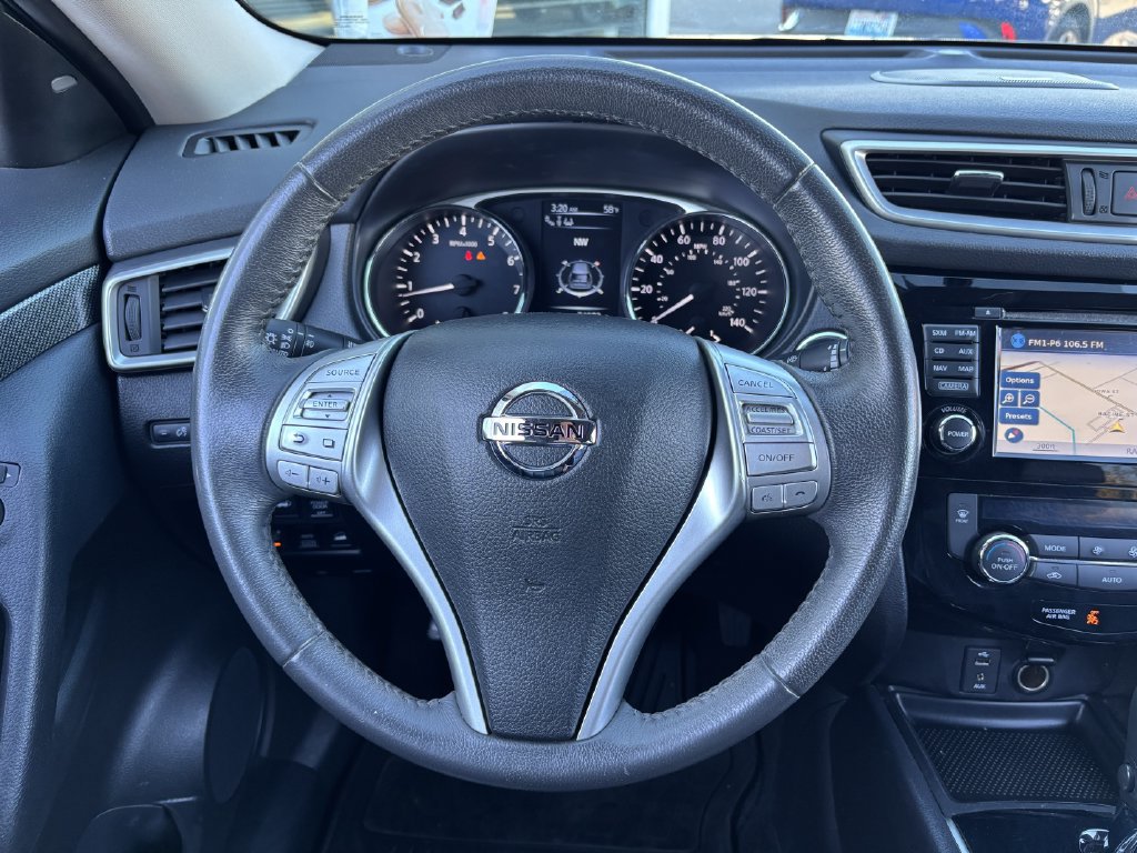 Used 2015 Nissan Rogue SL w/ SL Premium Package AWD/4WD image 14