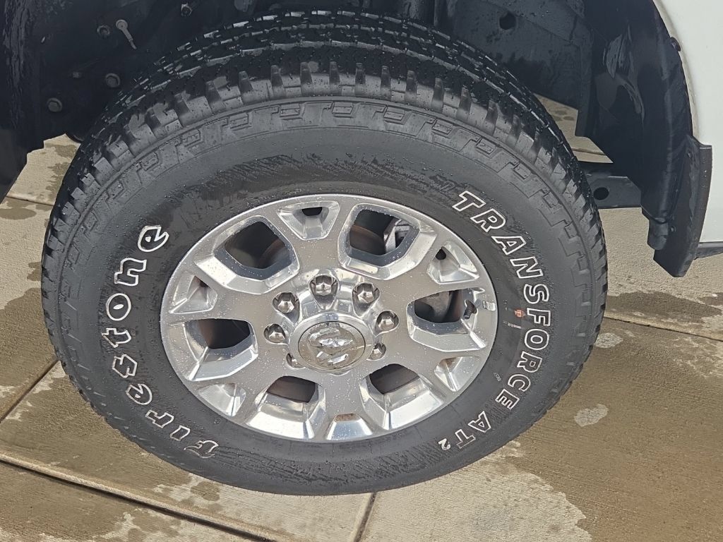 Used 2024 RAM 2500 Laramie w/ Safety Group AWD/4WD image 9