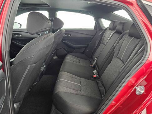 Used 2025 Honda Accord Sport image 16