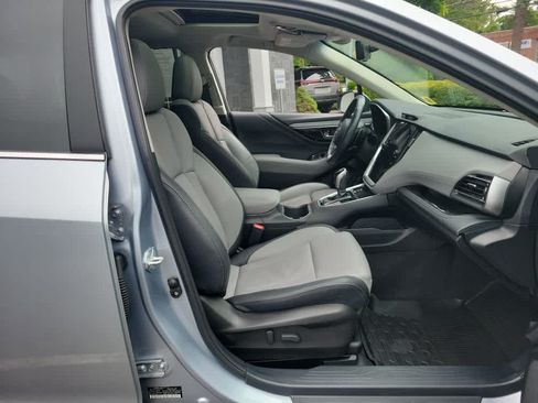 Used 2021 Subaru Outback Limited AWD/4WD image 31