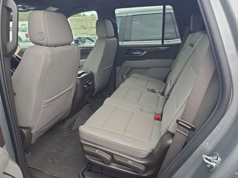 New 2026 GMC Yukon Elevation w/ LPO, Floor Liner Package AWD/4WD image 10