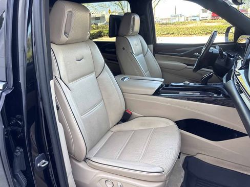 Used 2021 Cadillac Escalade ESV Premium Luxury w/ Driver Assist Tech Package RWD image 19