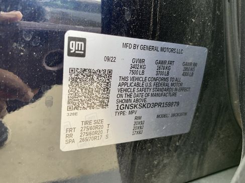 Used 2023 Chevrolet Tahoe Premier AWD/4WD image 36