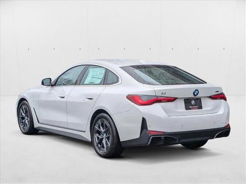 Used 2025 BMW i4 xDrive40i w/ Premium Package image 8