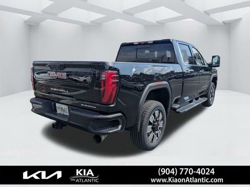 Used 2024 GMC Sierra 2500 Denali w/ Denali Reserve Package image 3