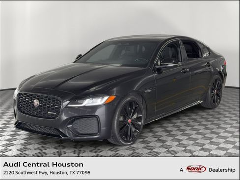 Used 2022 Jaguar XF R-Dynamic SE image 1