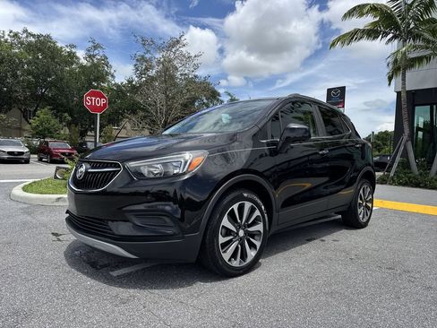 Used 2021 Buick Encore Preferred w/ Safety Package II FWD image 28