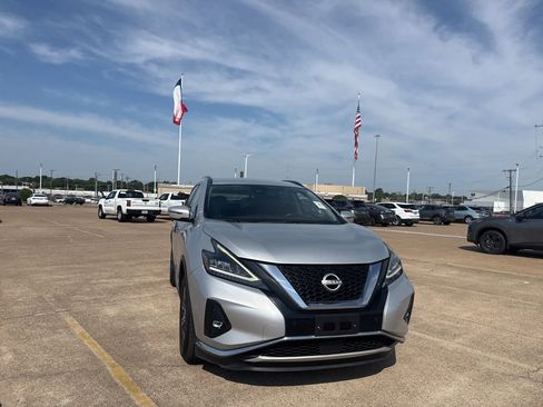 Certified 2023 Nissan Murano SV AWD/4WD image 3