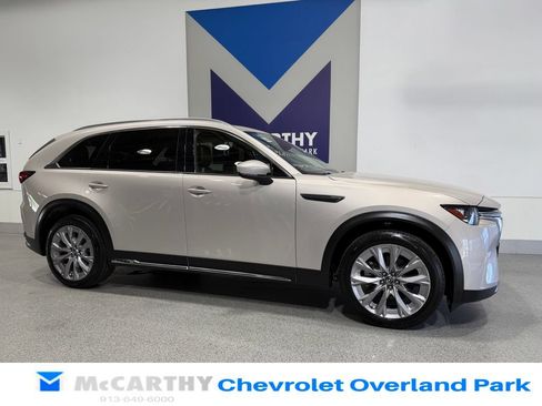Used 2024 MAZDA CX-90 3.3 Turbo w/ Premium Package AWD/4WD image 3