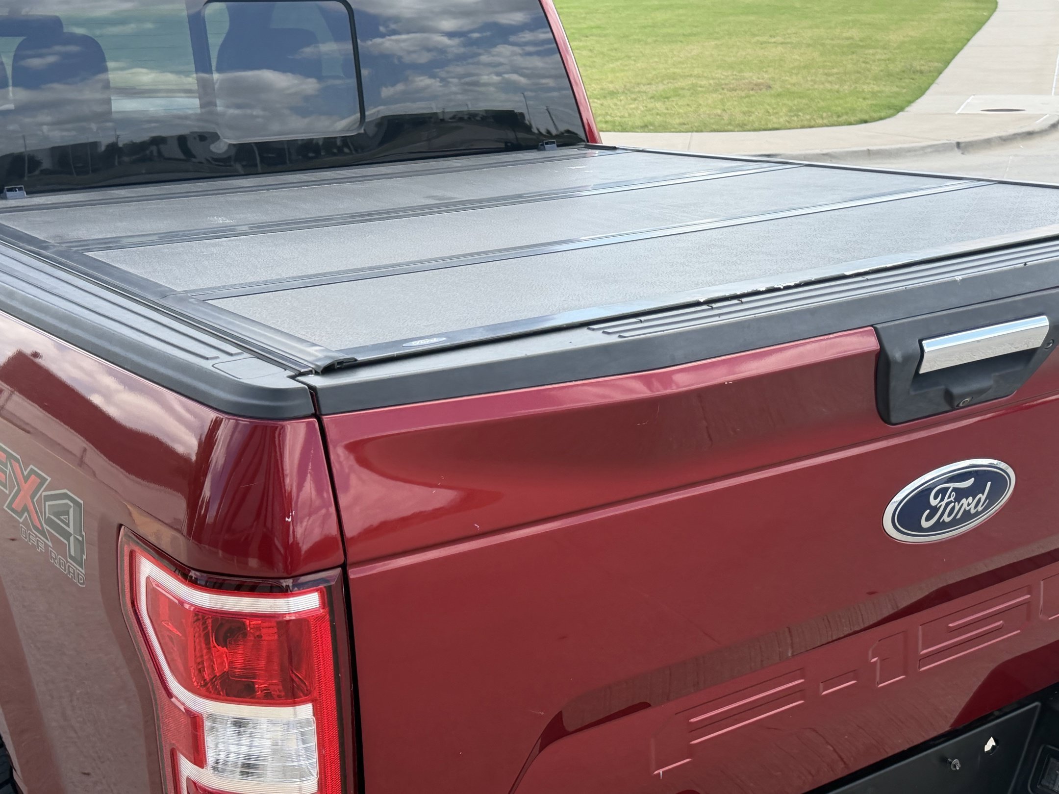 Used 2019 Ford F150 XLT w/ Equipment Group 302A Luxury AWD/4WD image 10