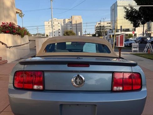 Used 2007 Ford Mustang Premium image 16