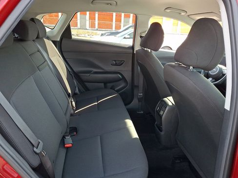 Used 2025 Hyundai Kona SEL image 15