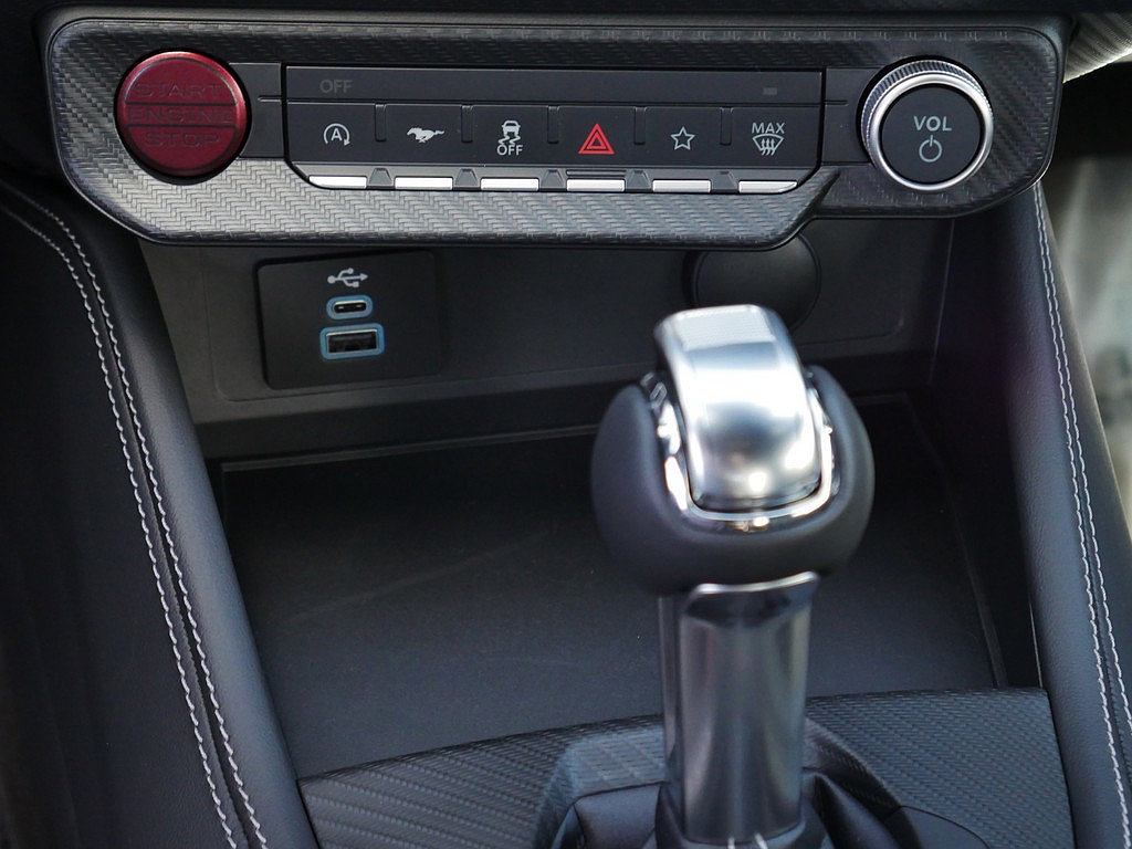 New 2026 Ford Mustang GT Premium w/ GT Performance Package RWD image 21