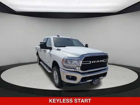 Used 2024 RAM 2500 Big Horn w/ Off Road Package AWD/4WD image 8