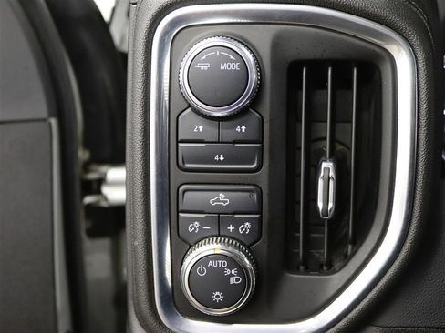 Used 2022 GMC Sierra 2500 SLE w/ X31 Off-Road Package image 37