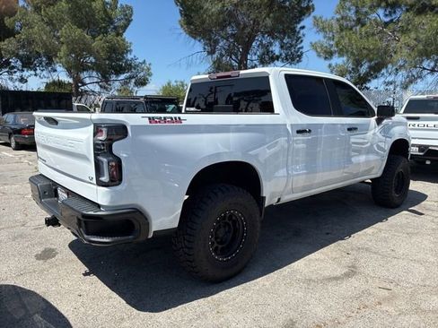 Used 2020 Chevrolet Silverado 1500 LT Trail Boss AWD/4WD image 3