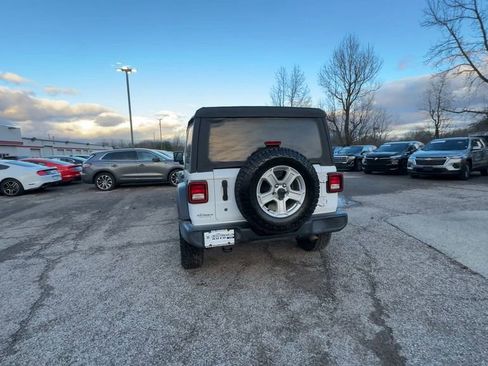 Used 2019 Jeep Wrangler Unlimited Sport S AWD/4WD image 7