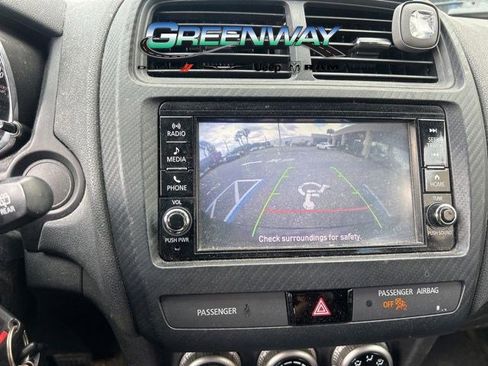 Used 2020 Mitsubishi Outlander Sport ES FWD image 15