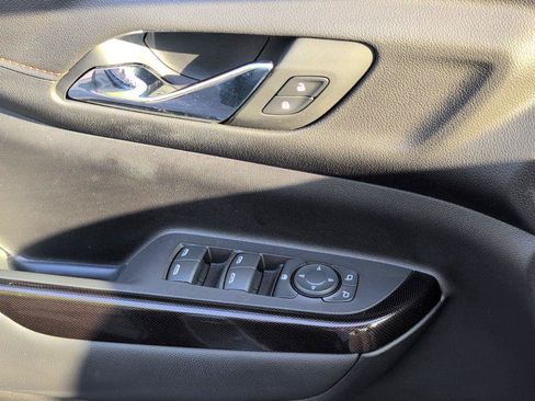 Used 2023 GMC Acadia AT4 AWD/4WD image 21